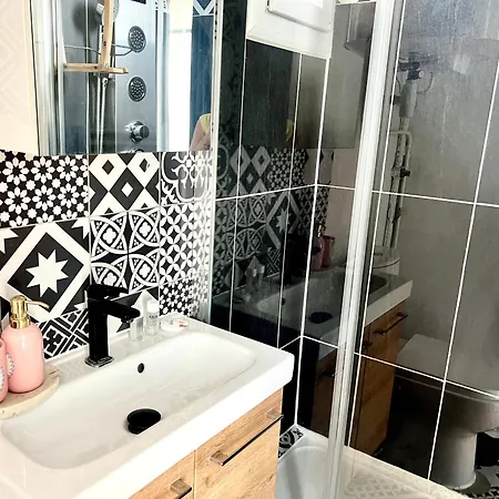 Apartament Superbe Appartement- 10 Min Paris- Metro