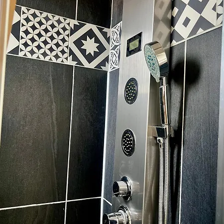 Superbe Appartement- 10 Min Paris- Metro * Maisons-Alfort
